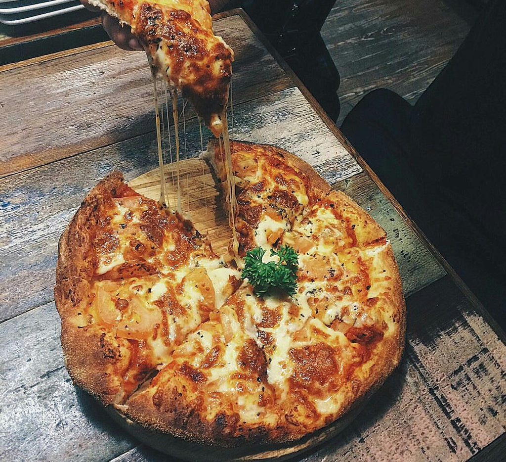 Double Cheese Pizza