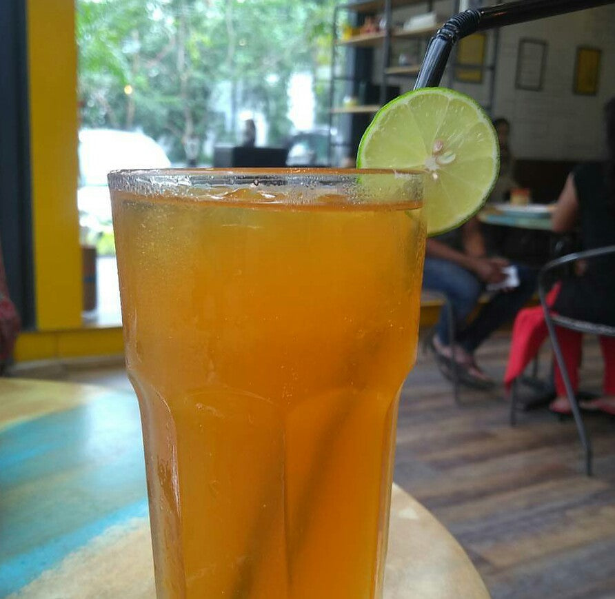 Sparkling Lemon Ice Tea