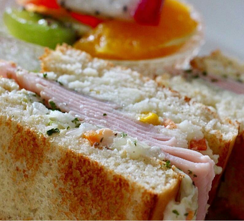 Special Coleslaw Sandwich
